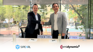 Semidynamics and SiPearl CEOs seal the deal with a handshake